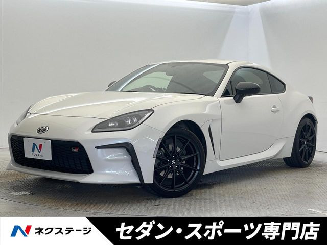 トヨタ GR86 