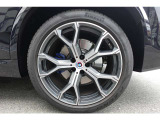 お車の詳細等はお気軽にBMW正規ディーラー Osaka BMW BPS姫里までお問い合わせくださいませ。スタッフ一同、お待ちしております。0078-6002-582225