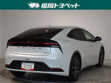 色は人気のプラチナホワイトパールマイカです。