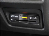 ◆インテリアパネル◆視界広々で非常に運転しやすくロングドライブでも疲れを感じさせないすっきりとまとまったインパネ周りです。