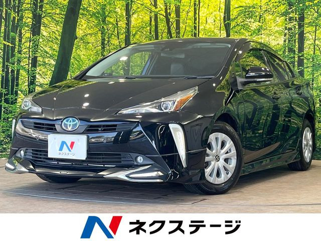 トヨタ プリウス 