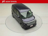 両側パワースライドドア付きだから、狭い駐車スペースなどでの乗り降りラクラク♪小さなお子さまのいるご家庭には嬉しい装備です。
