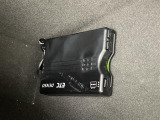 【ETC】有料道路を利用する際に料金所で停止することなく通過できる、ETC車載器(ノンストップ自動料金収受システム機器)が装備されています。セットアップを行うことで利用可能になります。