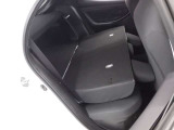 当店では専任のメカニックが大切なお客様のお車を一台一台丁寧に整備いたします。自社認証工場にてリフトアップし下回りまでキッチリ検査いたします。