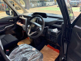 人気の4WD 新車未登録 全方位モニター付メモリーナビゲーション スズキコネクト装着車 フルセグTV 新品フロアマット 社外ETC 両側電動スライドドア CVT アダプティブクルーズコントロール(