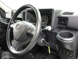 運転席ドリンクホルダー