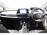 必要な装備を使いやすい位置に配置した機能的な運転席まわり。操作感や車両感覚など、ぜひ運転席に座って確かめてください。