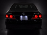 個性的なリアビューで御座います。精悍な佇まいは高級車ならではです。