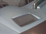 アクティブドライビングディスプレイ付き、スピードやナビの情報が表示されます。運転者の視線を大きく外す事が無く確認できるので安全運転に役立ちます