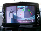 アラウンドビューモニター!空から見下ろしているかのような映像を映し出します。駐車時には安心ですよね♪