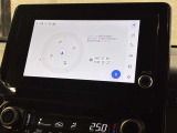 【ディスプレイオーディオ】スマホと連携するだけで、音楽アプリやナビアプリなどを車のディスプレイ上で使えます!※T-Connectのご利用は別途有償となります。詳しくはスタッフまでお問い合わせください。
