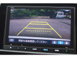 バックカメラ:後方確認がラクにできるので駐車も安心