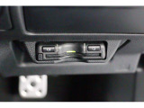EТC2.0はビルトインカバーですっきり収納☆ご納車前の再セットアップ承っていますので、すぐにスムーズに高速道路に乗れます!