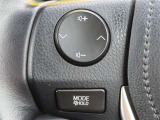 運転中、オーディオの操作をしてて、ハッとしたことはありませんか?ステアリングスイッチは、運転中でもハンドルでオーディオの操作が可能です。安全なドライブをサポートします。