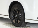 認定中古車では、厳しいHonda認定基準をクリアした厳選されたHonda認定中古車のみ、取り扱っております。「ご購入前の安心」「納車後の信頼」を車両と一緒に提供しております。