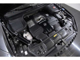 <主要諸元>4.0L V型8気筒DOHCツインターボ+モーター、エンジン:612ps/86.7kgm モーター:22ps/25.5kgm、全長&times;全幅&times;全高mm 4960&times;2020&times;1715mm、車両重量 2490kg