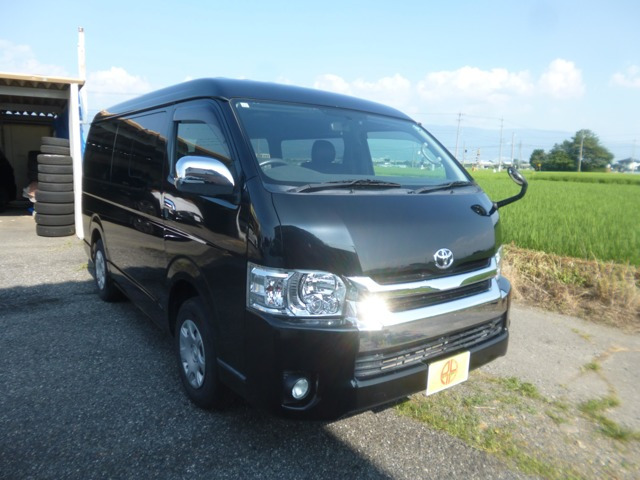 トヨタ ハイエース 