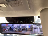 デジタルインナーミラーがついております。後ろの様子も見やすく、安心して運転していただけます!