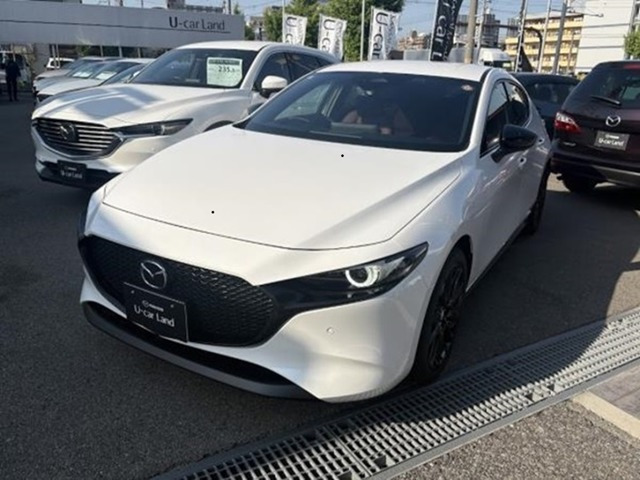 マツダ MAZDA3ファストバック 