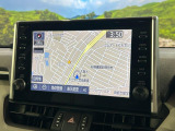 【8インチ ディスプレイオーディオ】大画面のディスプレイはAppleCarPlayやAndroidAutoが利用可能。大きな画面でスマホナビアプリ等が利用いただけます♪