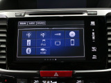 【純正ナビゲーション】使いやすいナビ操作にオーディオ機能も充実!Bluetooth接続で運転中のハンズフリー電話や好みの音楽を車内に流す事が出来ます。ラインナップや車種に応じて豊富な機能が使用可能♪
