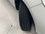 タイヤサイズは175/65R15!残り溝は5ミリ程度です!