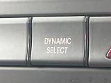 ●Dynamic selectスイッチ:、好みに応じてドライブモードを設定することができます。ドライブモードはメーター画面で確認できます