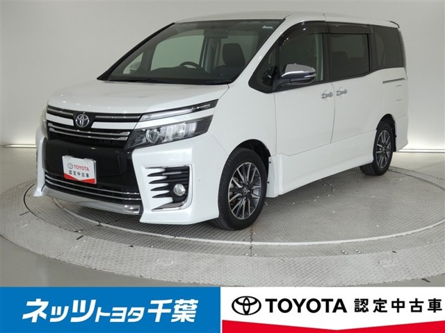 トヨタ ヴォクシー 