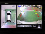 アラウンドビューモニターで車庫入れも空から見ている様に駐車できラクラクです。