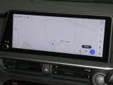 【12.3インチ純正ナビ】純正ナビを装備。タッチパネル式で使いやすく、詳細地図により目的地をピンポイントで設定できます。初めての道でも迷いにくく、ロングドライブも快適ですよ♪
