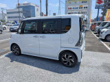 弊社敷地内に指定整備工場も併設しており、車検/修理、カスタムも承っております!
