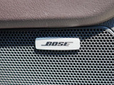 BOSEサウンドシステムを搭載しています。BOSE社と共同開発により車種専用チューニングが施されています。良質なサウンドでお好きな音楽をお楽しみください。