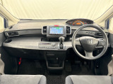 弊社のお客様からのワンオーナーの下取り車で入荷しました。弊社の整備記録も有るので、安心してお乗り頂けるお車です!