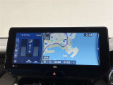 いまや必須装備「ナビゲーション」搭載!知らない場所にスイスイッとドライブ。もう、これなしではハンドルを握れませんね!でも運転中の操作は危険ですのでご注意ですね☆