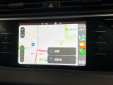 ●Apple Car Play:スマホとの有線接続で、ナビ・オーディオ再生などスマホのアプリ機能が画面でも使える便利機能です!