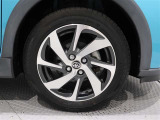タイヤサイズは(185/60R16)で純正アルミホイールです。