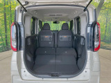 普段のお買い物や通勤、送迎等に十分な荷室スペースを確保しております。セカンドシートを倒すと、大きな荷物の積載も可能です♪