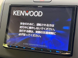 【大画面ナビ】人気の大型8インチナビを装備。存在感のある大画面はインパクト大!ナビ利用時のマップ表示は見やすく、テレビやDVDは臨場感がアップ!いつものドライブがグッと楽しくなります♪