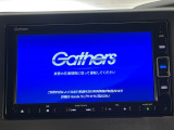 【純正ナビ】人気の純正ナビを装備。オーディオ機能も充実しており、Bluetooth接続すればお持ちのスマホやMP3プレイヤーの音楽を再生可能!毎日の運転がさらに楽しくなります!!