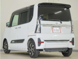 当社では、お客様に安心してお車をお選びいただくため、ご購入前に現車のご確認をお願いしております。