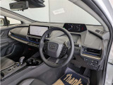 見通しのよいすっきりとした視界で、誰でも運転しやすいです。運転のしやすさは疲れにくさにも繋がりますよ♪