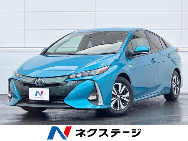 トヨタ プリウスPHV 