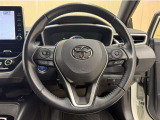 ステアリングスイッチ搭載!手を離さずに手元のスイッチでさまざまな操作が可能。運転中、視線をそらさなくても操作ができて安全です!