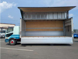 車体形状を問わず幅広いジャンルの車両を取り扱っております。