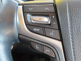 ブルートゥースに接続すれば、スマホに入れている音楽が聞けたり運転中に電話がかかってきてしまった場合もハンドルから電話を取ることができます!