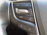 ブルートゥースに接続すれば、スマホに入れている音楽が聞けたり運転中に電話がかかってきてしまった場合もハンドルから電話を取ることができます!