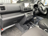 当店のお車をご覧いただきましてありがとうございます。お車についてのご質問やお見積りのご依頼、ご購入にあたってのご相談などは無料電話(0078-6002-312860)にお気軽にお問い合わせ下さい!