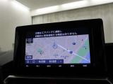 トヨタ純正メモリーナビゲーションが付いています♪フルセグTV・CD、DVDビデオ再生機能・ブルートゥース接続での音楽再生、ハンズフリー通話に対応しております(^^)/