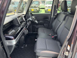 決して安い買い物ではございません!!ご満足いただけるよう車輌のご説明をさせていただきます。