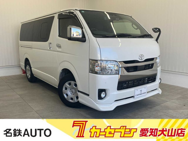 トヨタ ハイエースバン 